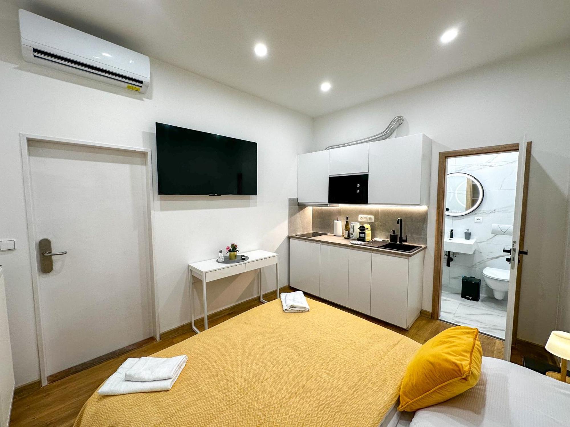 Aparthotel Krakovka 4*