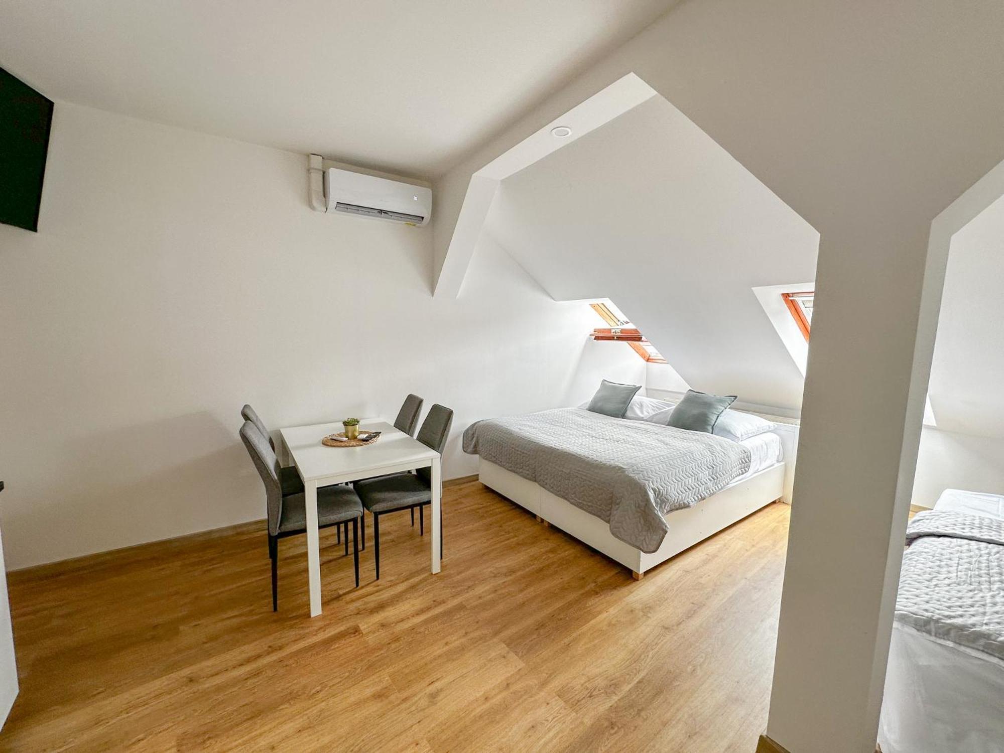 Krakovka Aparthotel 4*